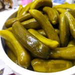 خیارشور سایز بزرگ ساندویچ